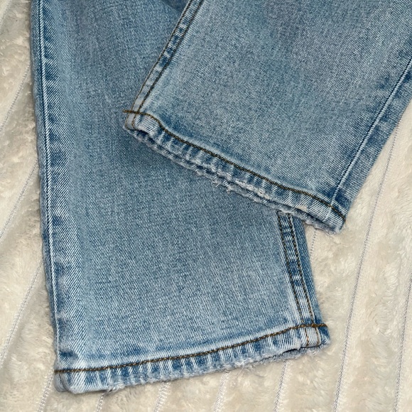 Abercrombie & Fitch 90’s Slim Straight Ultra High Rise Jeans • 25 Short - Picture 6 of 12